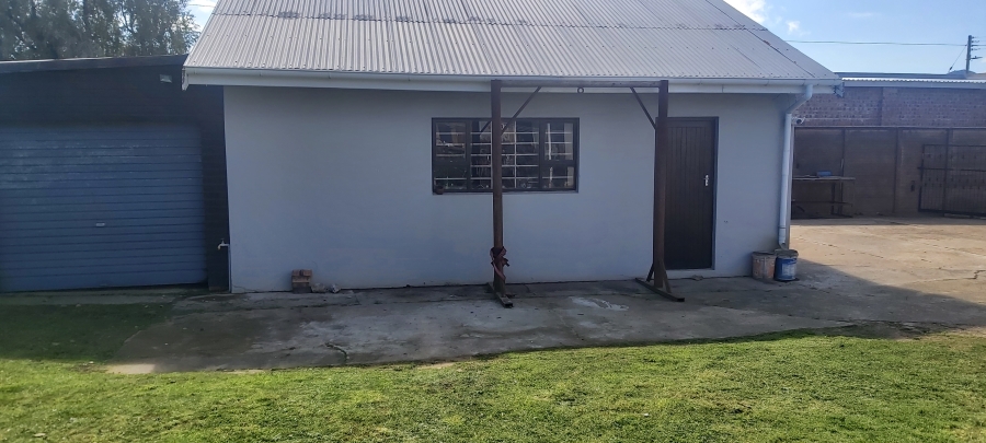 4 Bedroom Property for Sale in Kareedouw Eastern Cape